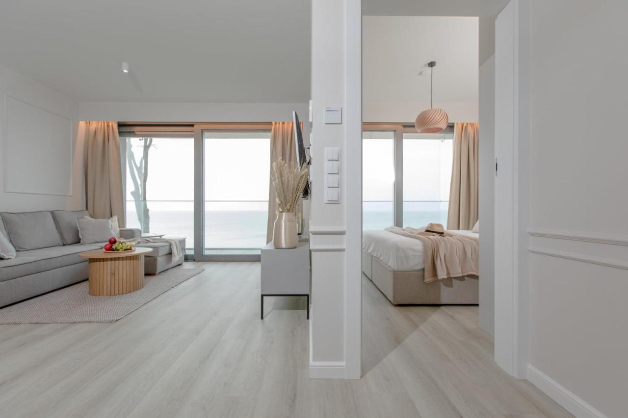 Apartment Blue Sun Hevenia Rewal